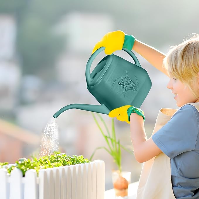 Plastic Watering Can - Green Color - 1 Gallon