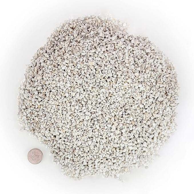 Gardenera Organic Photoperiod Plants Potting Soil Mix - Perfect Balance of Nutrients, Drainage, and Aeration for Thriving Photoperiod Plants - 20 Quart