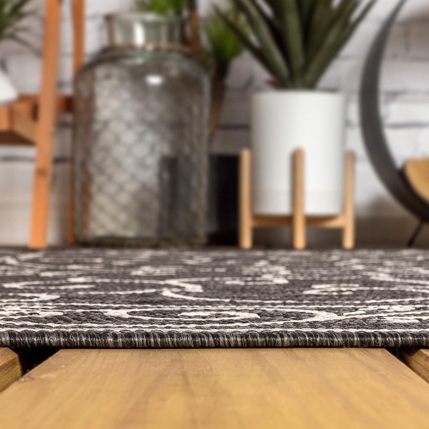 JONATHAN Y SMB106G-6SQ Charleston Vintage Filigree Textured Weave Black/Gray 6' Square Indoor/Outdoor Area Rug, Pet Friendly, Non-Shedding, Stain Resistant, Easy-Cleaning for Backyard, Patio, Porch