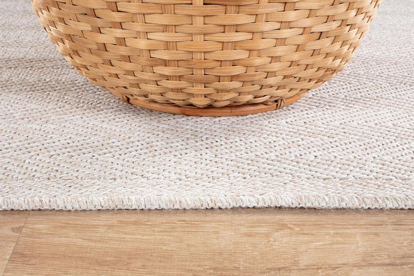 CAMILSON Easy Jute Rug 4x6, Indoor Outdoor Off-White Color Fiber Area Rugs for Living Room Patio and Kitchen Rug Herringbone Seagrass Woven Design Easy-Cleaning Washable Outside Carpet Alfombras 4 x 6