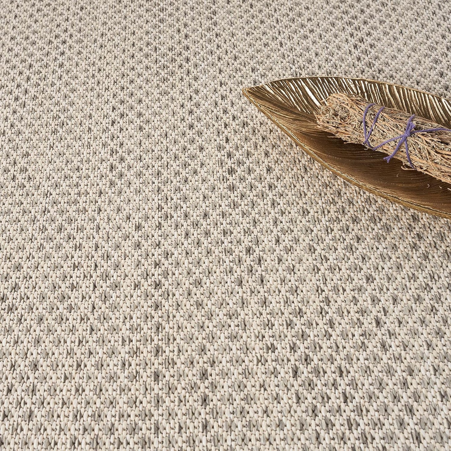 Nourison Home Courtyard Indoor/Outdoor Ivory/Silver 4' x Round Area Rug, Easy Cleaning, Non Shedding, Bed Room, Living Room, Dining Room, Backyard, Deck, Patio (4 Round)