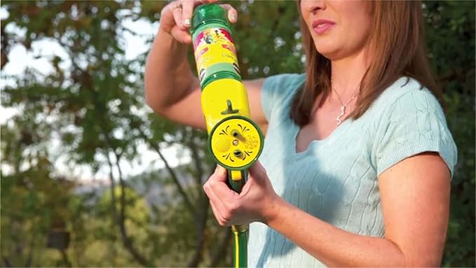 Miracle-Gro LiquaFeed All Purpose Plant Food Refills, Plant Fertilizer, 16 fl. oz., 4 Bottles/Pack (6-Pack)