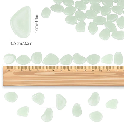 1000PCS White Long Term Glowing Decorative Stone, Glow in The Dark Rocks Light Perfect Indoor Outdoor Decor Fit for Garden Sidewalk Fish Tank Grass Flower Pots (0.3-04in/0.8-1cm)