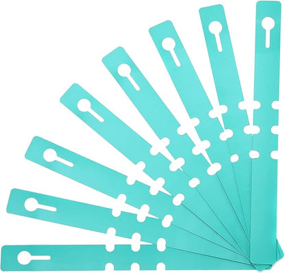 200 Pcs Green Plastic Plant Tags with a Marker Pen, Wrap Around Hanging Tree Tags Nursery Garden Labels Waterproof Nursery Garden Stakes, 2x20cm