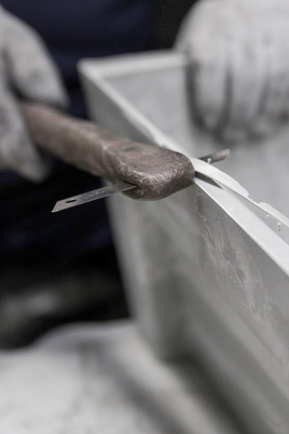 Ecopots Bruges Durable Modern Rectangular Indoor/Outdoor Recycled-Based Composite Flower Pot Planter, Pure White, 31.5"