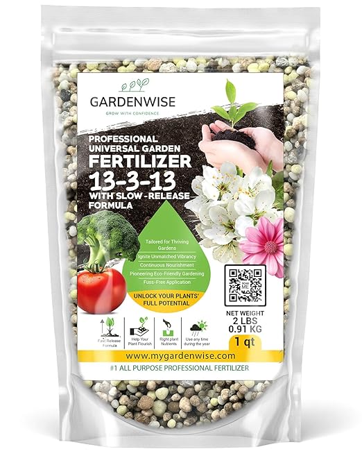Professional Universal Garden Fertilizer 13-3-13 with Slow-Release Formula (1 Quart)