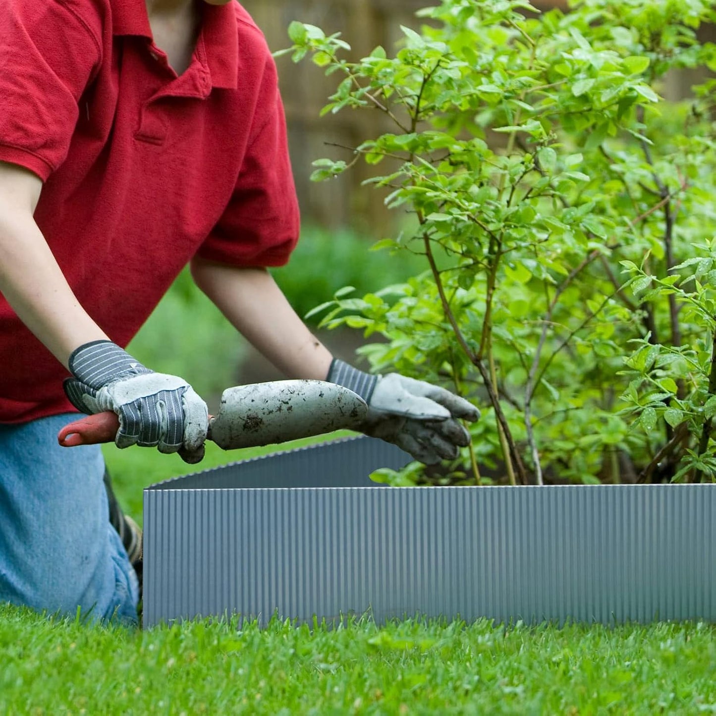 Worth Narrow-Corrugated Landscape Edging, 10" x 20Ft Galvanized Steel Sturdy Flexible Garden Edging Lawn Border for Raised Flower Bed Tree Fence Surrounds, Silver