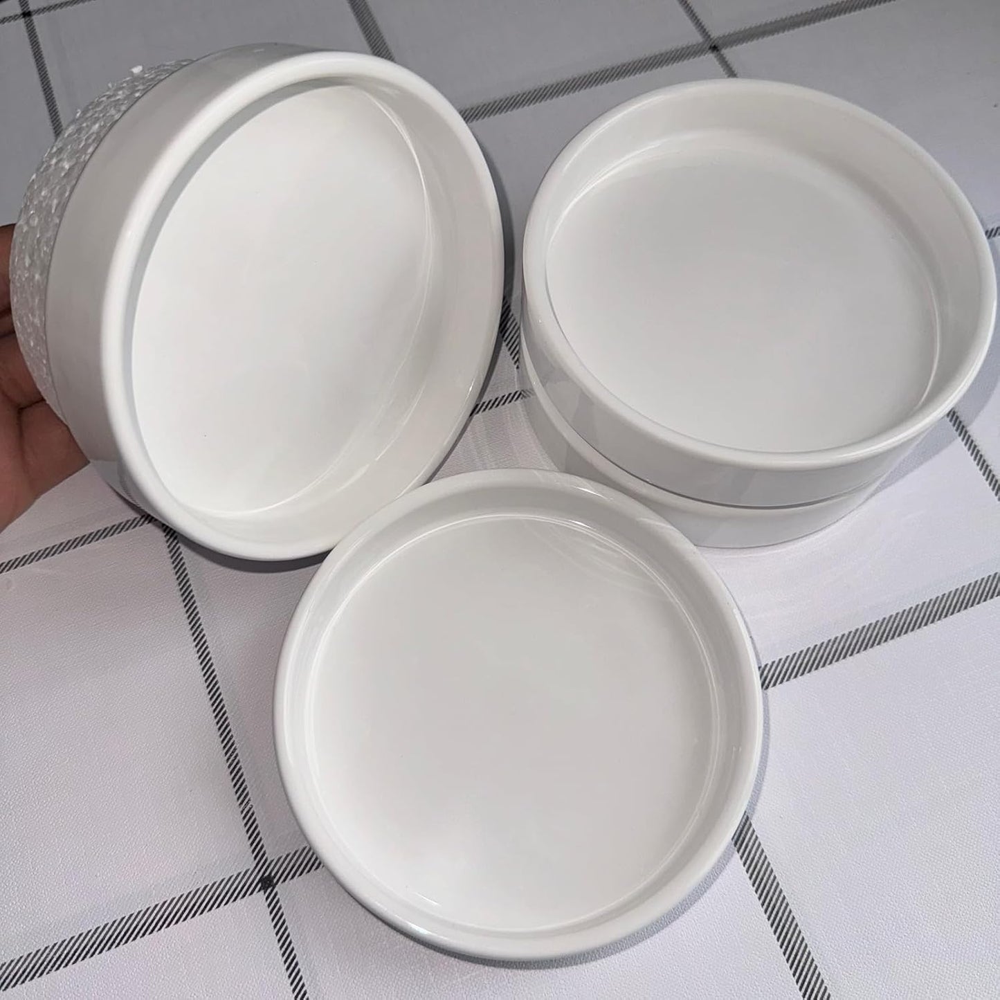 Plant Saucer Pot Tray Planter Saucers 4 Pack 4 in,5 6 7 8 9 10 11 12 13 Inch for Indoors Outdoor, Durable Sturdy Ceramic Flower Drainage drip Water Tray for Glazed Pots Base (4 Inch-White)