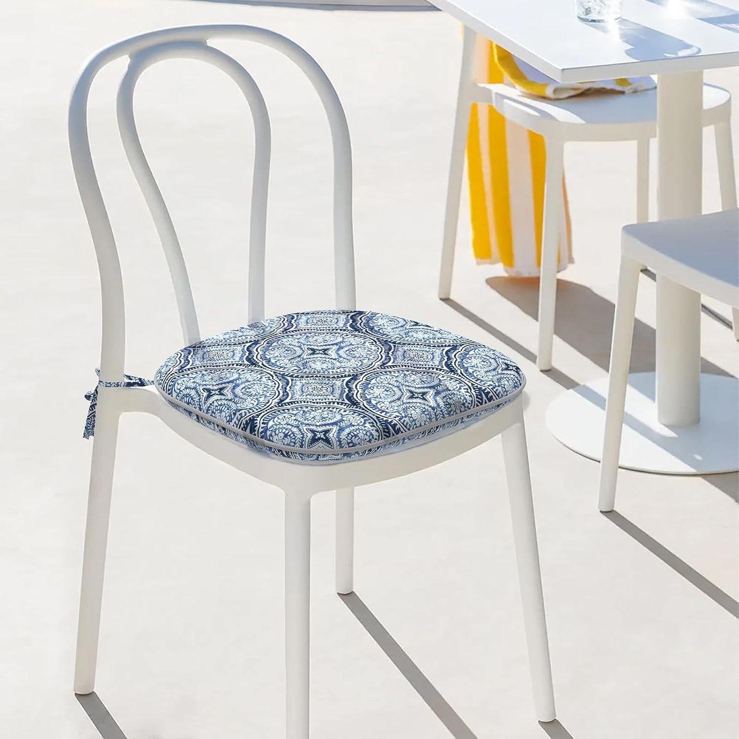 Indoor/Outdoor Chair Cushions 16x17 Inch, Patio Chair Cushions with Ties, All Weather Seat Cushions for Patio Furniture Home Garden Chair Use, Set of 4,Medallion Blue