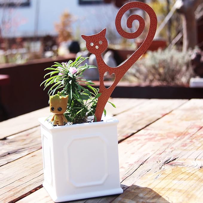 Plant Stakes Powder Paint Coating Garden Picks-Potting and Changing -Steel-Brown- Cat