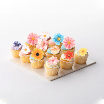60 PCS Edible Flowers Cupcake Toppers Wafer Paper Daisy Cupcake Picks Edible Hibiscus Flower Birthday Party Decorations for Baby Shower Wedding Birthday Party Cake Food Decorations Supplies