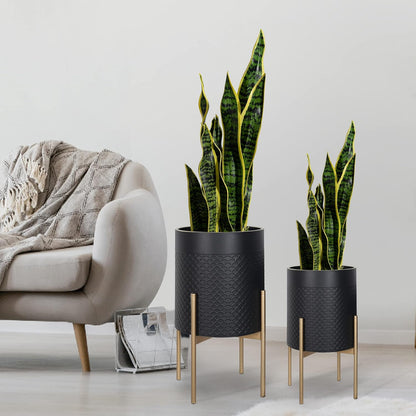 Oakrain Planters for Indoor Plants, Set of 2 Mid Century Modern Planter with Stand, Decorative Metal Planter Pots for Living Room, Office, Garden or Balcony, Black, 10"&12"