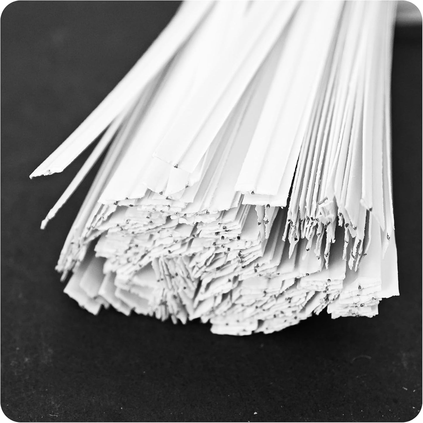 200PCS 4 Inch Kraft Paper Twist Ties, Reusable Cable Ties for Tying Bread, Plant Support, Bread Packaging, Candy Bags and Craft Projects (White)