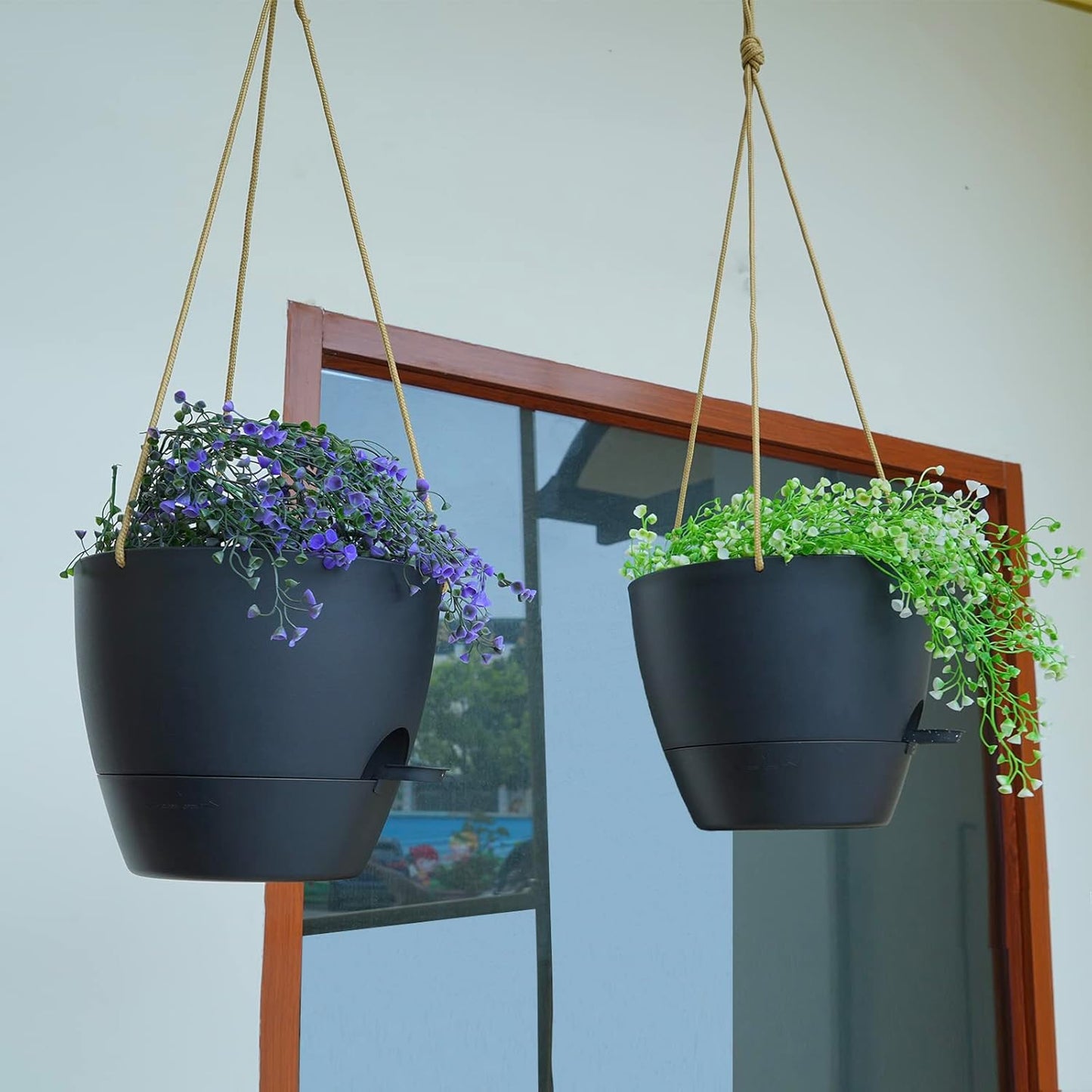 8 inch Hanging Planters, 2 Pack Self Watering Hanging Pots with 20oZ Deep Reservoir for Indoor Outdoor Plants Flowers, Black