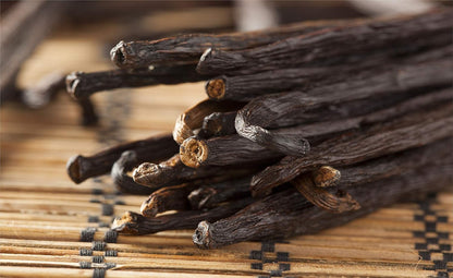 25 Organic Madagascar Vanilla Beans - Whole Extract Grade B Pods for Baking, Homemade Extract, Brewing, Coffee, Cooking