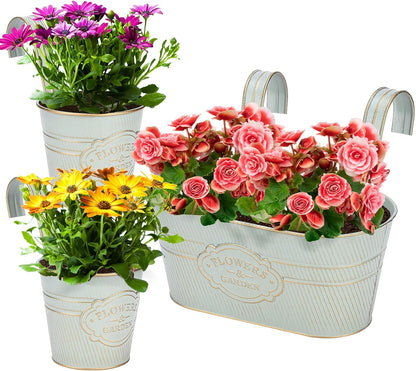 PerGar Vintage Metal Iron Wall Hanging Flower Pots, Rustic Planter Bucket Herb Flower Plant Holder with Detachable Hooks & Drainage Hole for Railing Fence Balcony Deck Garden Home Decoration, Set of 3