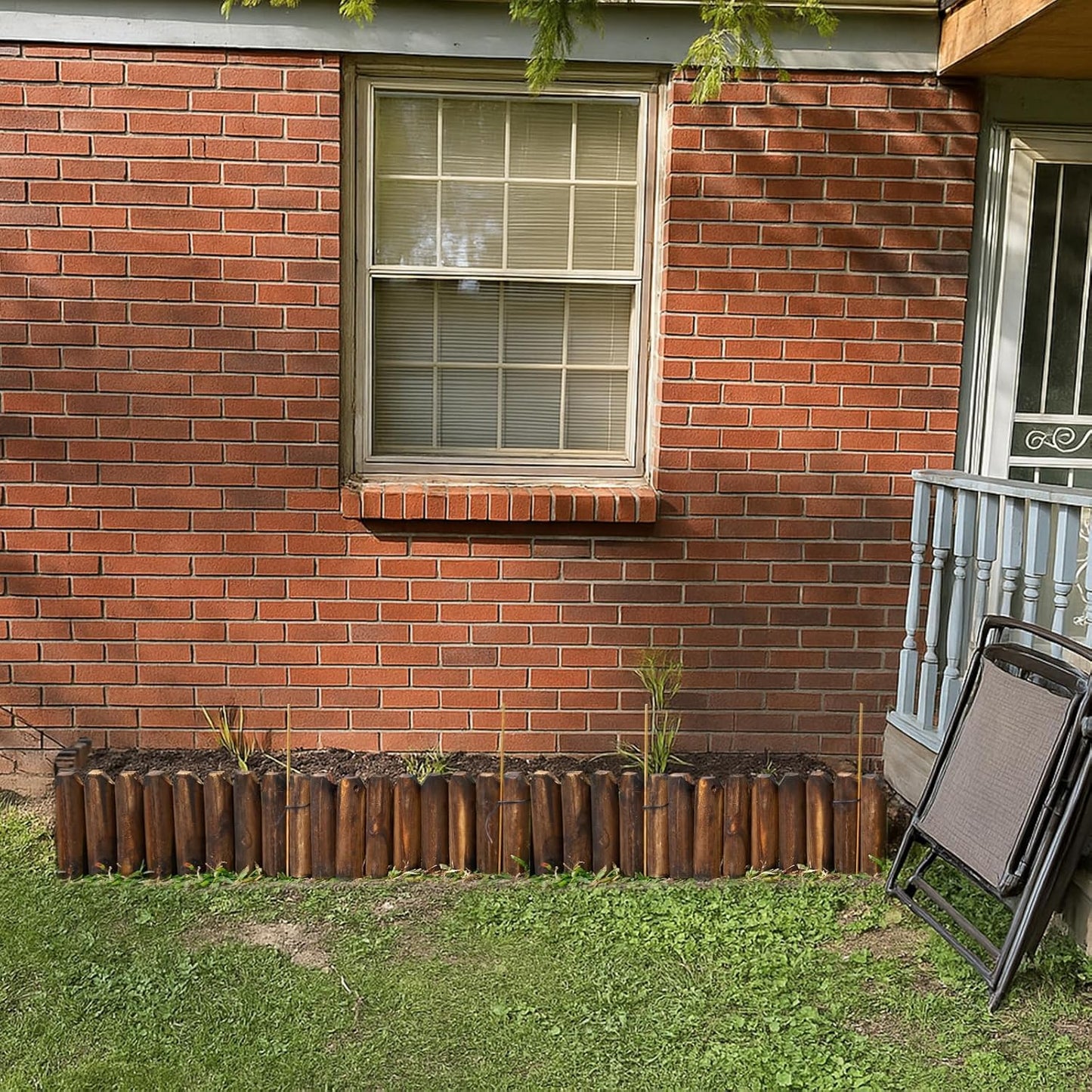 Wood Garden Edging, Wooden Fence Border Decorative Small Picket Panels for Flower Bed Barriers and Landscape Fencing