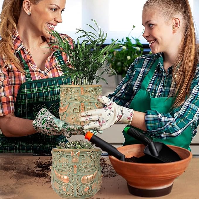 Tribal Vintage Face Planter,Lightweight Unique Plant Pots with Drainage,Eclectic Small Succulent Flower Planters Pots for Outdoor&Indoor Plants,Funny Garden Pot for Room Decor(5.5in)