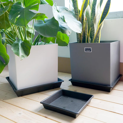 Square Plant Saucer 18 Inch 4 Pack, Plant Stand Plant Trays for Pots Heavy Duty Plastic Plant Saucers for Indoors Outdoors, Flower Pot No Holes Terracotta Plant Lover Gardening Gifts