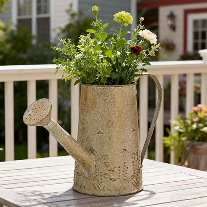 Vintage Distressed Gold Flower & Garden Watering Can, Decorative Metal Watering Pot Planter for Home Patio Backyard Outdoor Plant Care, Rustic Farmhouse Home Decor Accent
