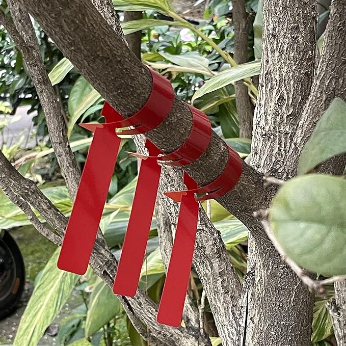 200 Pcs Red Plastic Plant Tags with a Marker Pen, Wrap Around Hanging Tree Tags Nursery Garden Labels Waterproof Nursery Garden Stakes, 2x20cm