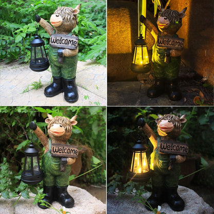 Solar Garden Decor Statues: Handmade Resin Statue with LED Light,Highland Cow Figurine Outdoor Garden Decor Unique Gifts for Women, Mom, Grandma (Green cow1)