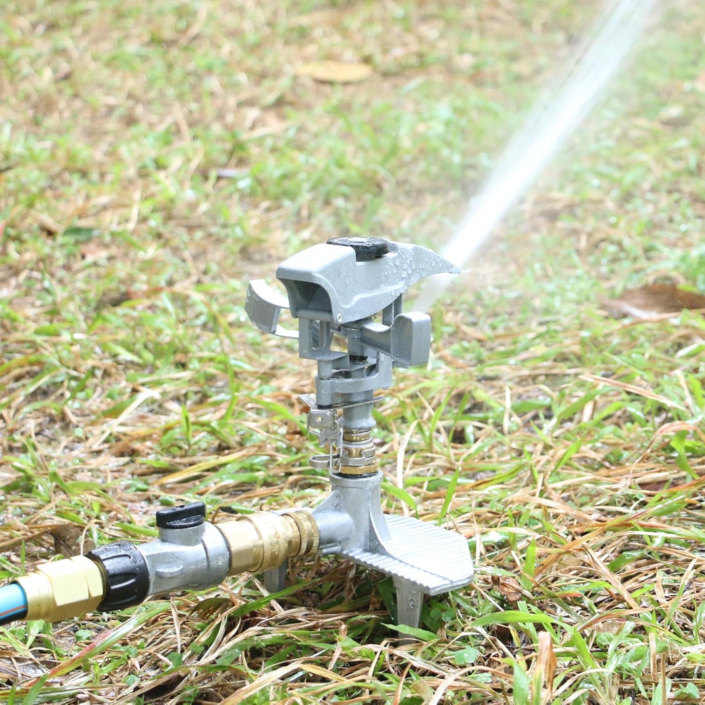 STYDDI Professional Heavy Duty Pulsating Sprinkler on Metal 3-Pronged Step Spike, Metal Pro Adjustable Circular Sprinkler for Large to Extra Large Yard, Areas, Lawn, Coverage up to 8500 Sq.FT