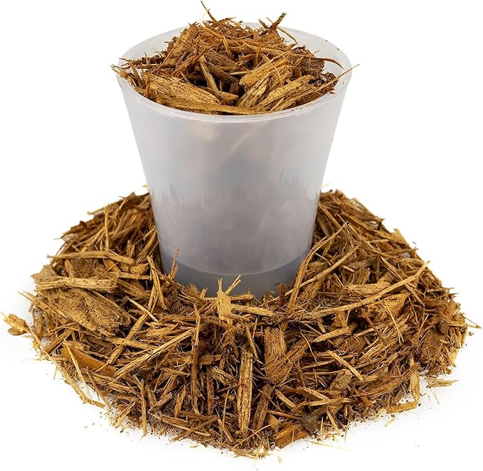 Gardenera Organic Yellow Mulch - Nurture Your Plants with Natural Nutrients - 20 QUARTS