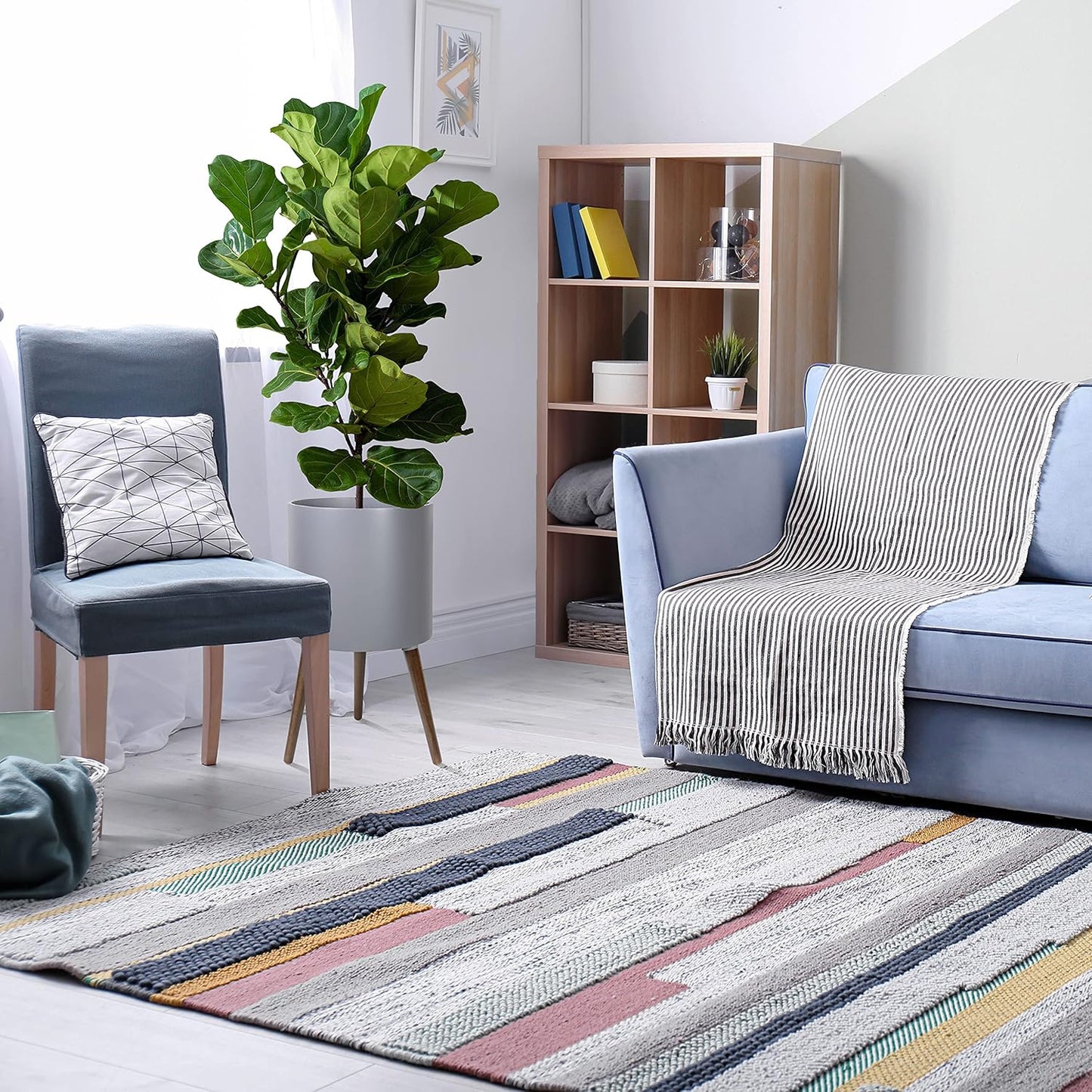 D'vine Dev 12 Inch Planter Pot with Stand, Mid-Century Tall Plant Pot with Legs for Indoor Plants, Large, Grey, 88-O-C-3