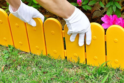 Evelyne Garden Border Edging: Wooden Fence Design - 16pcs Timber Yard Landscaping Fence Liner Lawn Edge Barrier - 20ft Kit of Decorative Lawn Landscape Panels Elements-Landscaping Edging-GMT-10374-C16