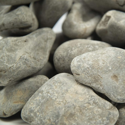 MSI Nile Decorative Polished Gray Pebbles, 1.2 inch - 2.4 inch, 40 lb. Bag (55 Bags/Pallet)