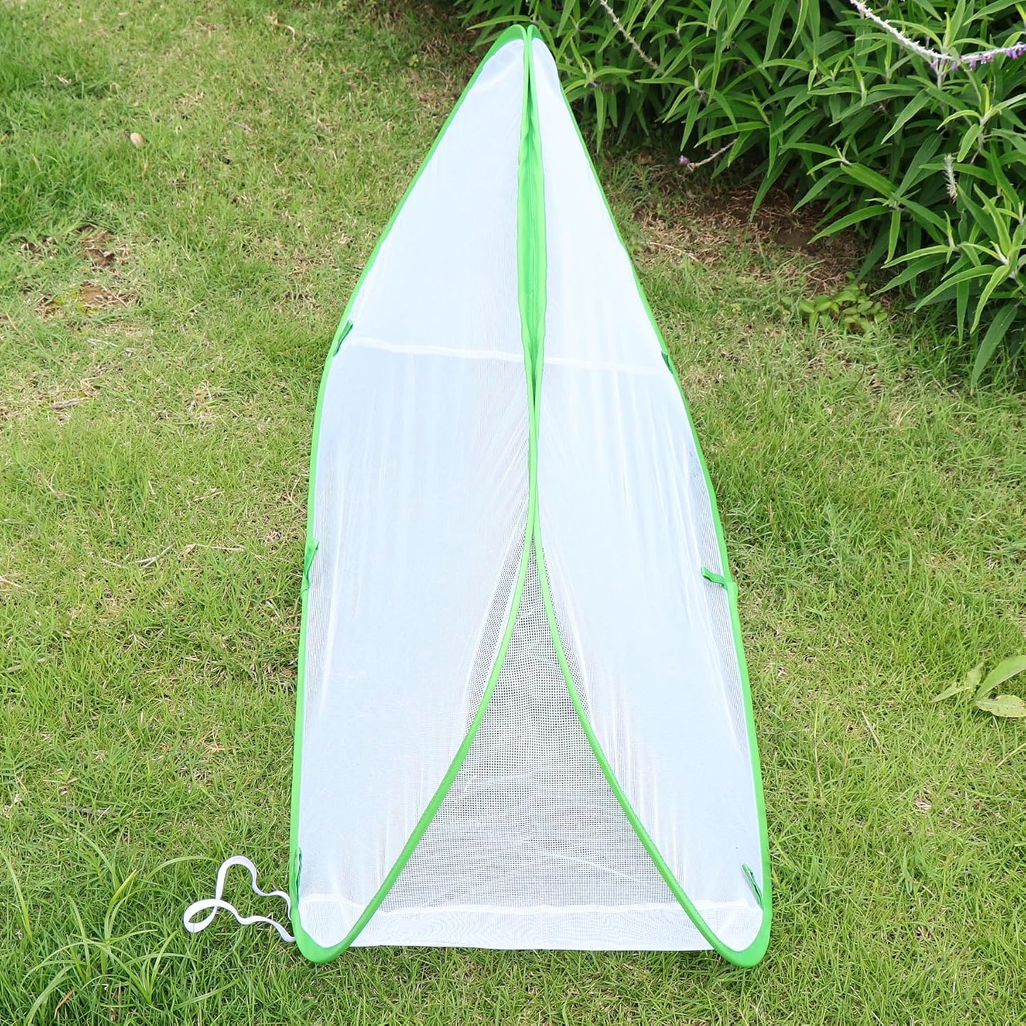 Pop-Up Garden Net Cloche Tunnel, Mini Grow Tent and Plant Protection Cover for Fruit, Vegetables, Strawberry, Flowers and Herbs with 4 Stakes, 39.4" x 15.75" x 15.75"