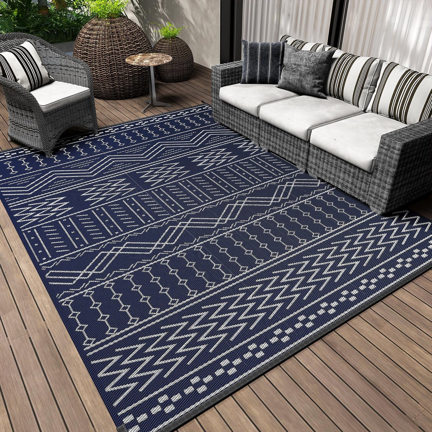 Outdoor Rug Carpet Waterproof 5x8 ft Patio Rug Mat Indoor Outdoor Area Rug for RV Camping Picnic Reversible Lightweight Plastic Straw Outside Rug for Patio Decor Decoration Boho Rug Navy Blue White