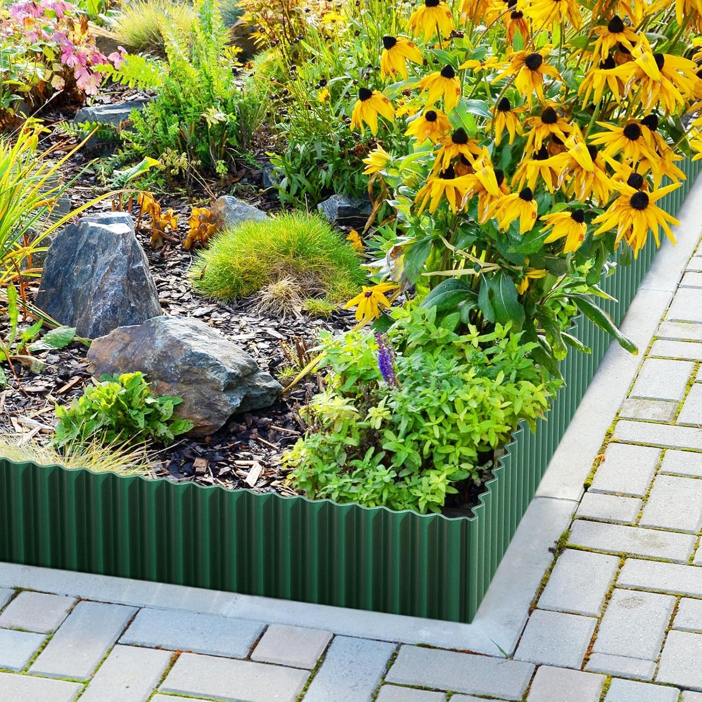 LAVEVE Corrugated Metal Garden Edging 6" x 40Ft, Landscape Edging Border for Lawn, Flower Bed, Garden Fence, Paver Edging (Green)