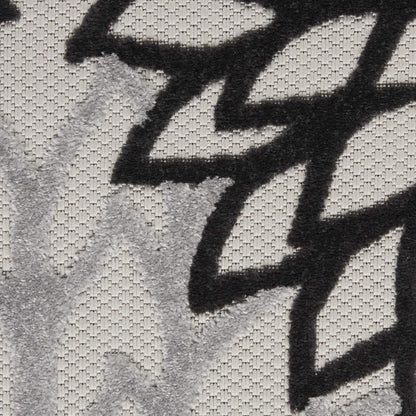 Nourison Aloha Indoor/Outdoor Black White 2'8" x 4' Area Rug, Tropical, Botanical, Easy Cleaning, Non Shedding, Bed Room, Living Room, Dining Room, Deck, Backyard, Patio (3x4)