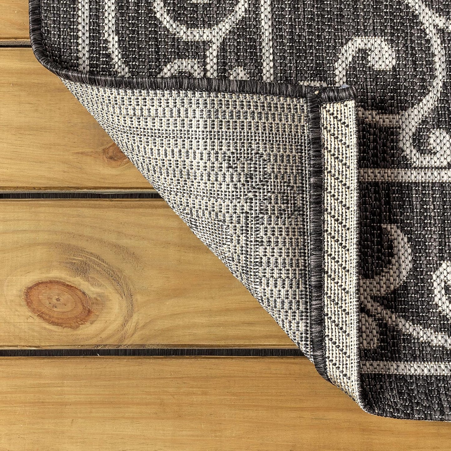 JONATHAN Y SMB106G-8TGN Charleston Vintage Filigree Textured Weave Black/Gray 8' Octagon Indoor/Outdoor Area Rug, Non-Shedding, Stain Resistant,Fade Resistant, Easy-Cleaning for Backyard Patio, Porch